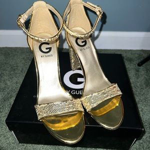G By GUESS Shantel Gold Glitter Heels: size 8 M